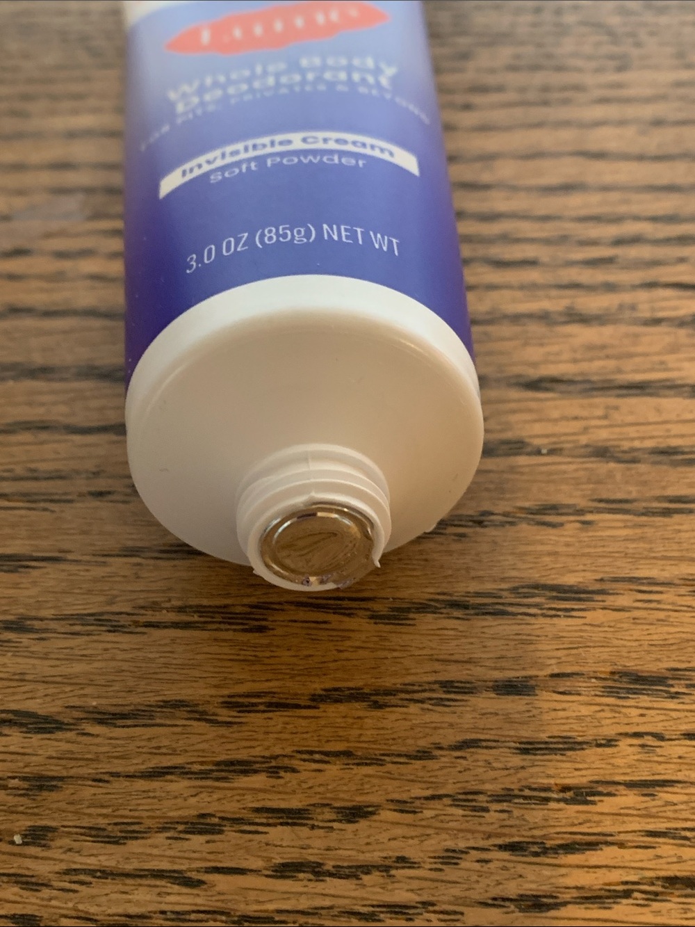 Lumē Whole Body Deodorant - Soft Powder Invisible Cream - Picture 4 of 4